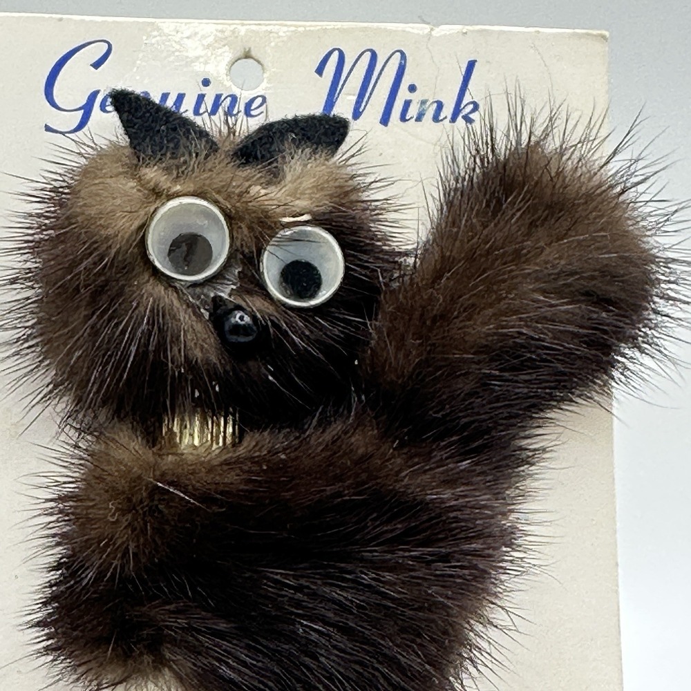 Vintage Genuine Mink Cat Brooch Pin On Original Card Novelty Fur Animal USA - Picture 4 of 8
